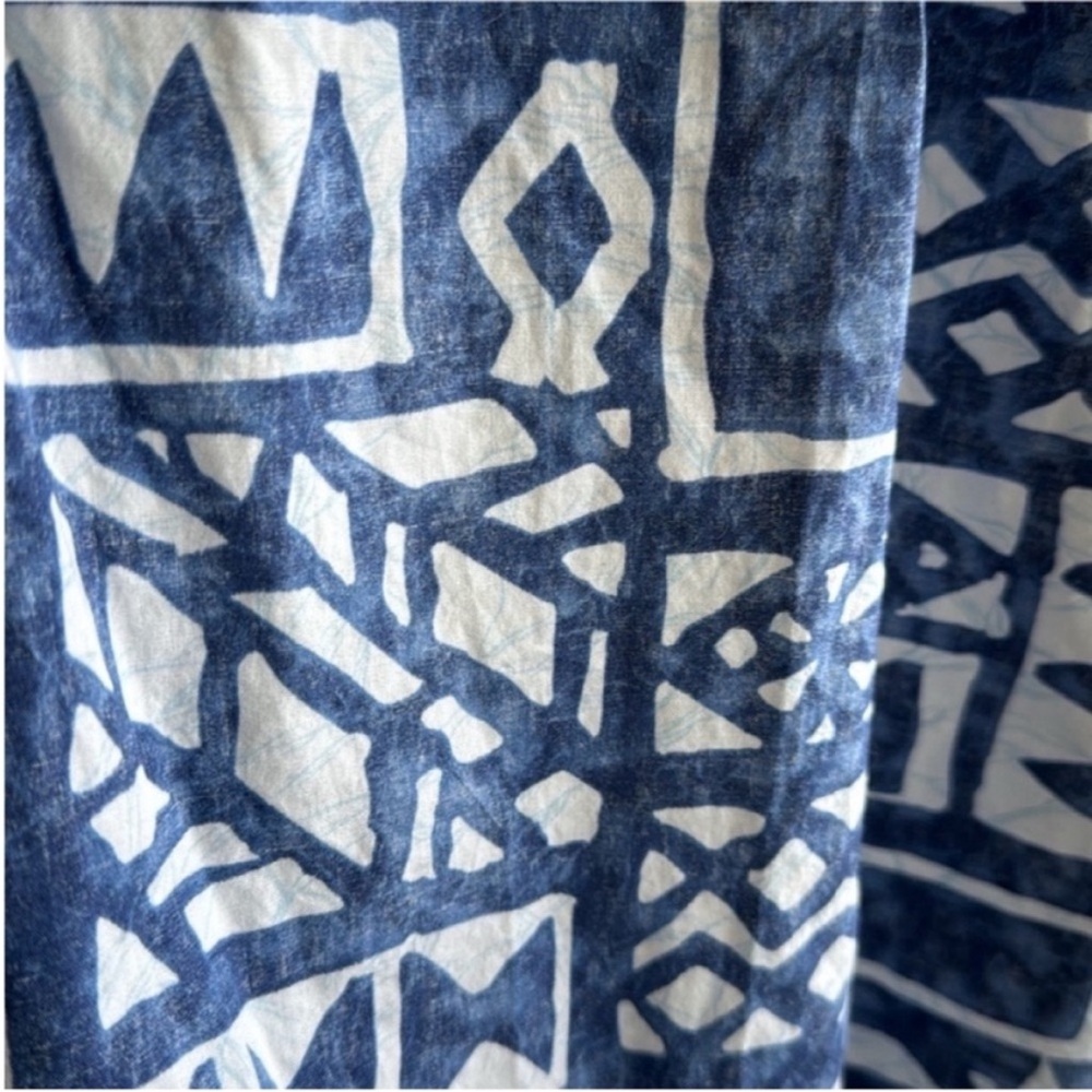 Reyn Spooner Blue Geometric Strapless Top - Picture 6 of 9